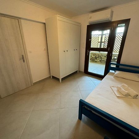 Melina Apartments Nikiti  Extérieur photo